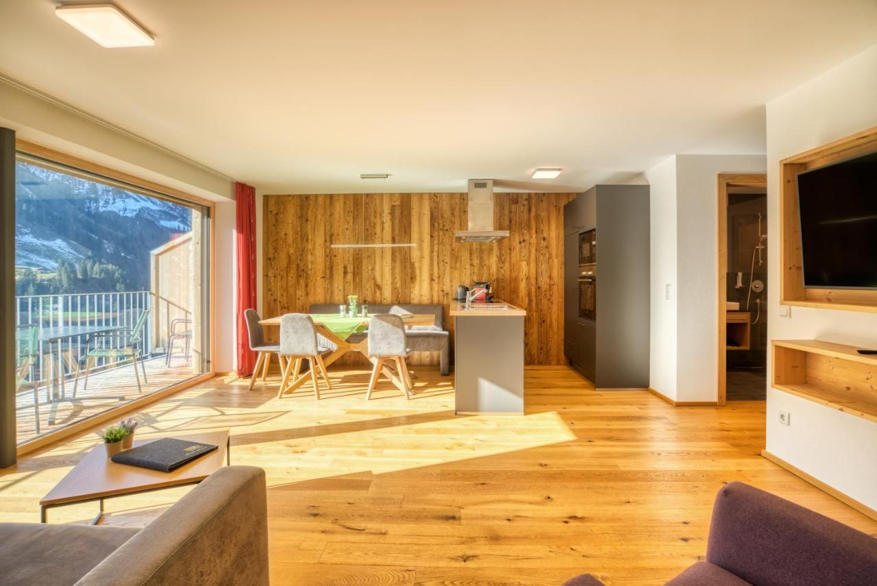 Hus23 With Wellness Apartment Schroecken Exterior photo