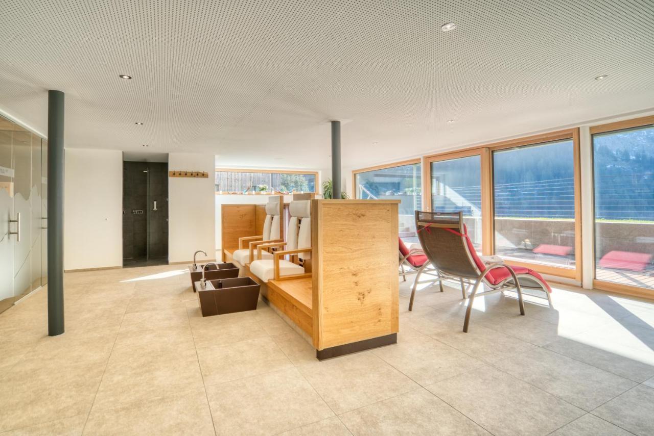 Hus23 With Wellness Apartment Schroecken Exterior photo